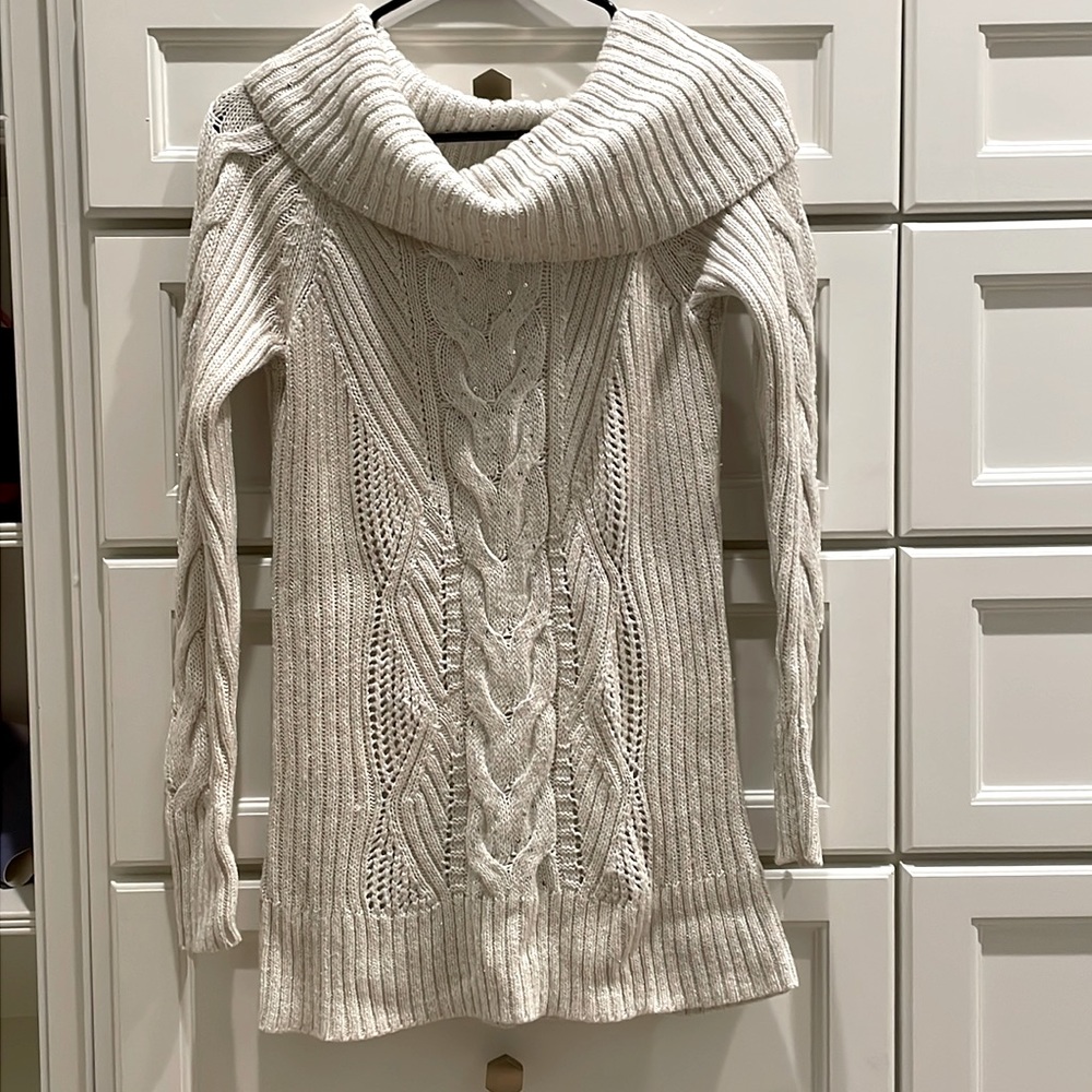 White House black market white sweater